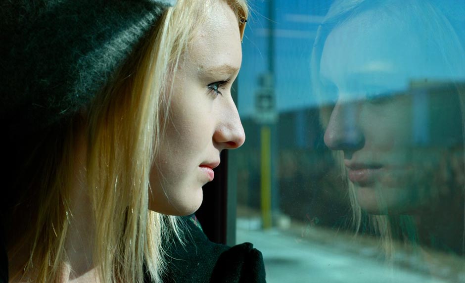 1 Way to Prevent Your Teen From Becoming a Narcissist [One Minute Feature]