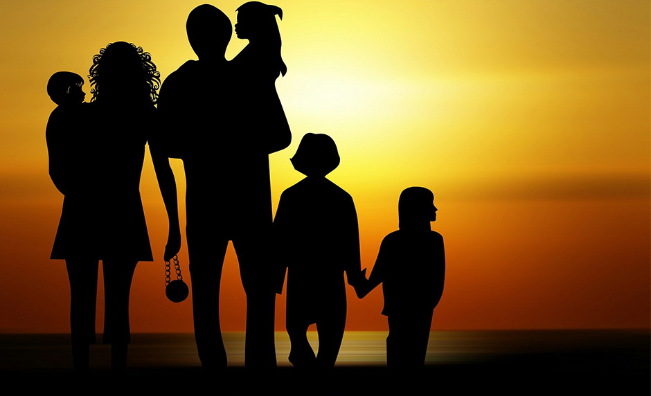 How Families Can Benefit From Simply Being Together [One Minute Feature]