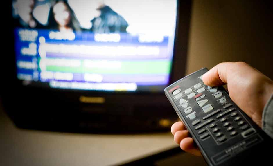 Why Parents Should Consider the Influence of Television [One Minute Feature]